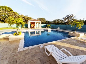 Se vende apartamento en  Costa Verde