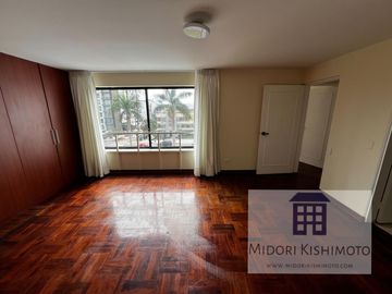 Flat en Javier Prado Oeste Cdra 5 - San Isidro