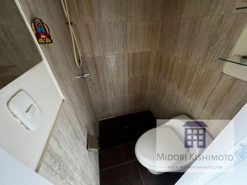 Flat en Javier Prado Oeste Cdra 5 - San Isidro