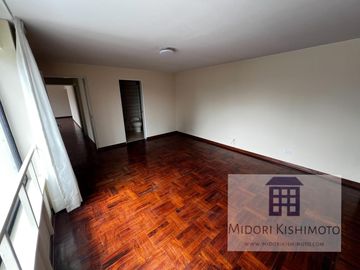 Flat en Javier Prado Oeste Cdra 5 - San Isidro