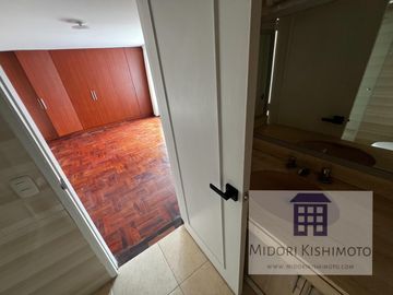 Flat en Javier Prado Oeste Cdra 5 - San Isidro