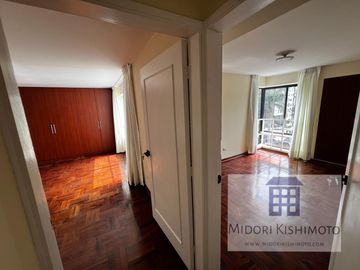 Flat en Javier Prado Oeste Cdra 5 - San Isidro