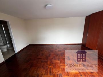 Flat en Javier Prado Oeste Cdra 5 - San Isidro