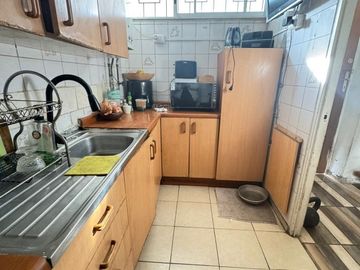 Se Vende!! Luminoso Y Amplio Depto. Dúplex En Villa Frei