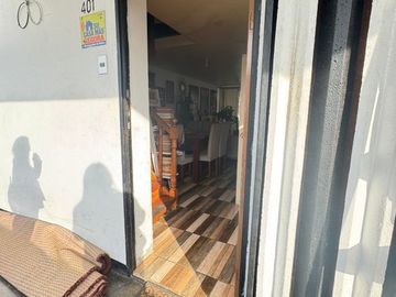Se Vende!! Luminoso Y Amplio Depto. Dúplex En Villa Frei