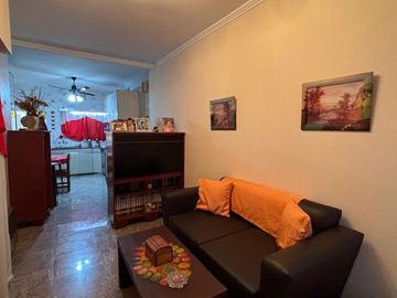 Casa PH en venta en Piñeyro