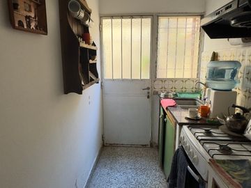 Casa en venta de 5 dormitorios c/ cochera en Centro Oeste