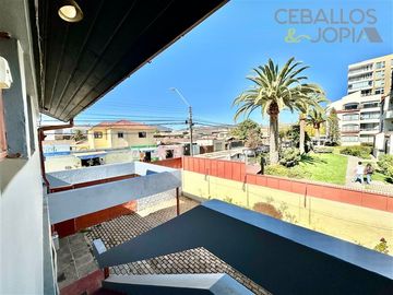 Local Comercial en Venta en Avenida Victoria con Ignacio Carrera Pinto