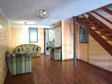 Casa en Venta en Venta Casa 3D 2B 2E, Metro Cinco Pinos, San Bernardo