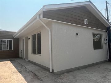 Casa en Venta en Venta Casa, 3D 1B 2E, Los Rubíes, San Bernardo.