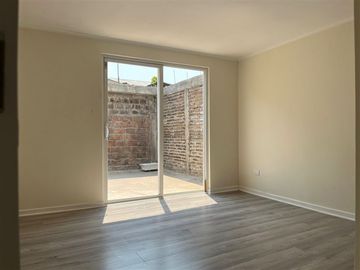 Casa en Venta en Venta Casa, 3D 1B 2E, Los Rubíes, San Bernardo.