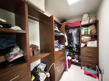 BOSQUES CEDROS, CON UBICACION PRIVILEGIADA