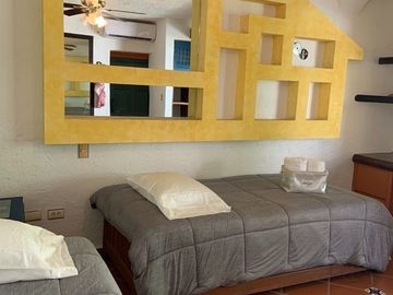Se vende Penthouse en Playa del Carmen a 200 m de la Quinta Avenida.