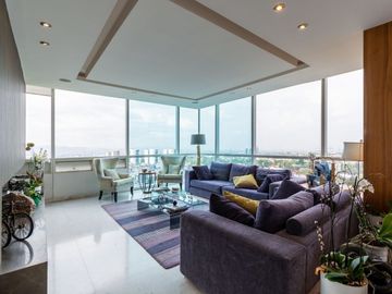Venta espectacular departamento Vidalta Bosques de las Lomas (R)