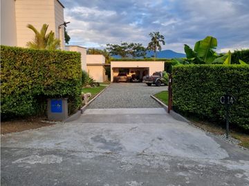 ALQUILER O VENTA CASA CAMPESTRE SECTOR CLUB CAMPESTRE