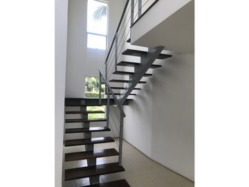 ALQUILER O VENTA CASA CAMPESTRE SECTOR CLUB CAMPESTRE