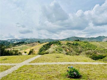 Vendo Casa Campestre con hermosa vista verde