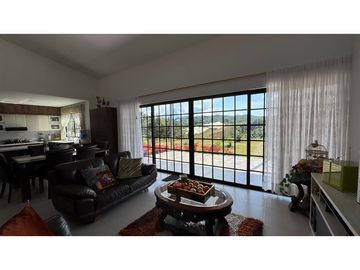 Vendo Casa Campestre con hermosa vista verde