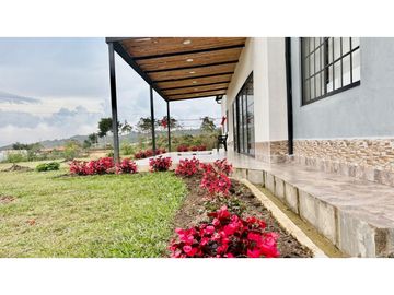 Vendo Casa Campestre con hermosa vista verde