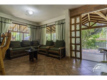 FINCA CAMPESTRE EN VENTA EN SAN JERONIMO,ANTIOQUIA