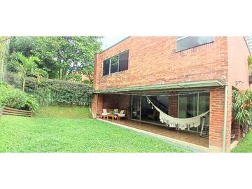 Benedictinos Venta Casa 2 niveles - lo que tu familia necesita