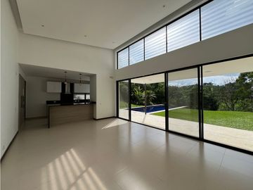 VENTA CASA CAMPESTRE CONJUNTO EXCLUSIVO ZONA EL EDEN