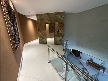 APARTAMENTO DE LUJO EN ALTO PRADO