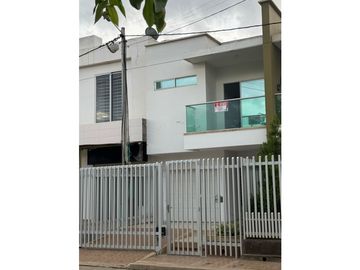 VENDO CASA UBICADA EN MONTE VERDE MONTERIA CORDOBA COLOMBUA
