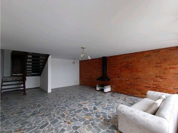Venta Casa Lote 4 alcobas La Camelia Manizales