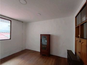 Venta Casa Lote 4 alcobas La Camelia Manizales