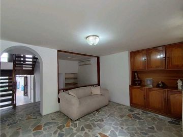 Venta Casa Lote 4 alcobas La Camelia Manizales
