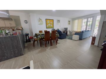 VENTA CASA BIFAMILIAR TEJARES DE SAN FERNANDO SUR OESTE DE CALI