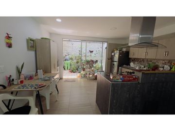 VENTA CASA BIFAMILIAR TEJARES DE SAN FERNANDO SUR OESTE DE CALI