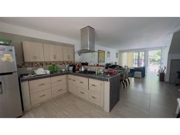 VENTA CASA BIFAMILIAR TEJARES DE SAN FERNANDO SUR OESTE DE CALI