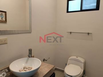 Casa en venta frente a parque en Privanzas del Campestre