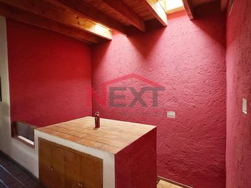 CASA EN VENTA EN CERRADA LOS CANARIOS