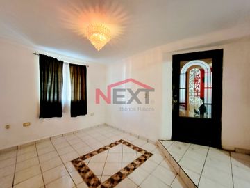 CASA EN VENTA EN COL. VILLA COLONIAL