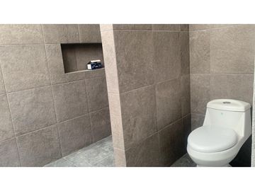 SE SIENTE BONITA ESTA CASA CERCA DEL FRACC. EL VERGEL