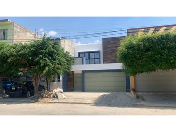 SE SIENTE BONITA ESTA CASA CERCA DEL FRACC. EL VERGEL