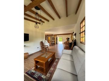 SE VENDE FINCA AMOBLADA EN MARINILLA VIA EL PEÑOL CERCA ALTO DEL [S&S]