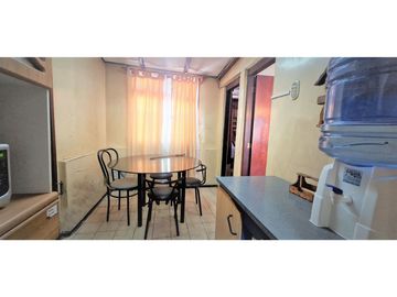 Venta de casa de 6 dormitorios, en Villa Los Paltos, Quillota.