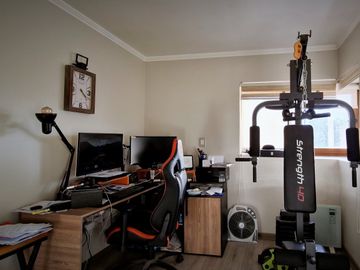 Venta de hermosa casa de dos pisos, en condominio exclusivo de 8 casas - La Cruz, Quillota.