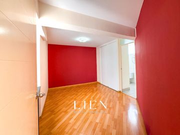 Dúplex de 5 Dormitorios con Vista a Parque - Amplios Espacios y Excelente Ubicación
