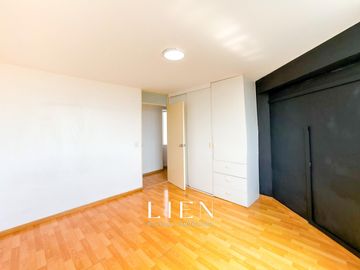 Dúplex de 5 Dormitorios con Vista a Parque - Amplios Espacios y Excelente Ubicación