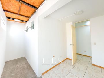 Dúplex de 5 Dormitorios con Vista a Parque - Amplios Espacios y Excelente Ubicación