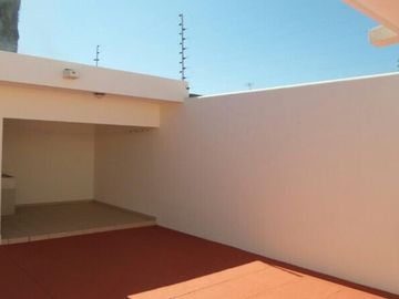 CASA EN VENTA ZONA BARRANCOS