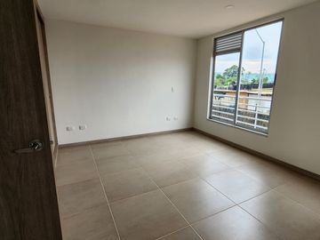 CASA EN VENTA EN LA LIBIA CHINCHINA CALDAS