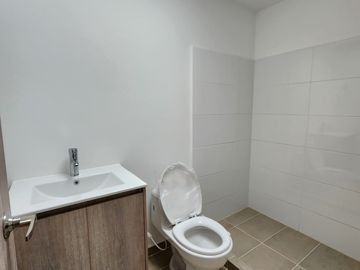 CASA EN VENTA EN LA LIBIA CHINCHINA CALDAS