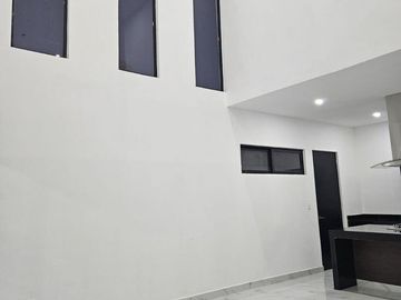 CASA EN VENTA EN RESIDENCIAL CON AMENIDADES EN CONKAL, YUCATÁN