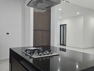 CASA EN VENTA EN RESIDENCIAL CON AMENIDADES EN CONKAL, YUCATÁN